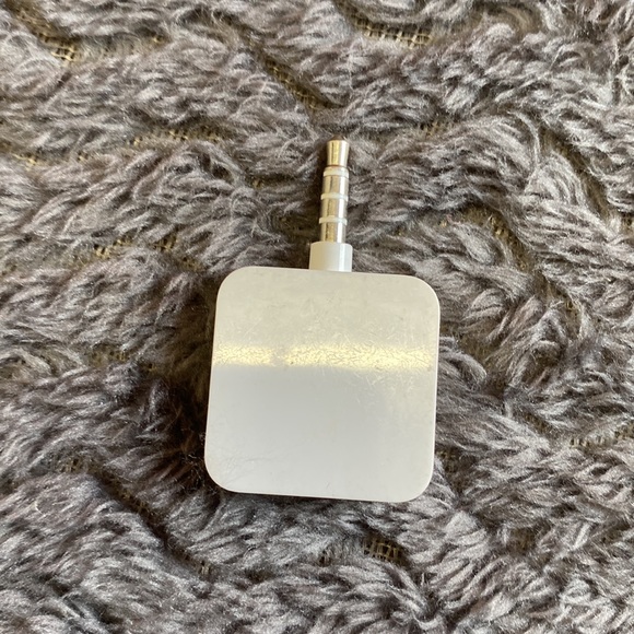 The square credit card, phone jack white works fine install app and go - Picture 2 of 3